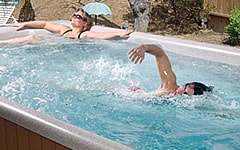 Minipiscine idromassaggio per il nuoto